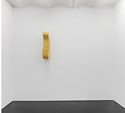 Fluffing the Pillows — Nairy Baghramian — Exhibitions — Galerie Buchholz — Image 43