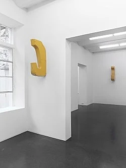 Fluffing the Pillows — Nairy Baghramian — Exhibitions — Galerie Buchholz — Image 35