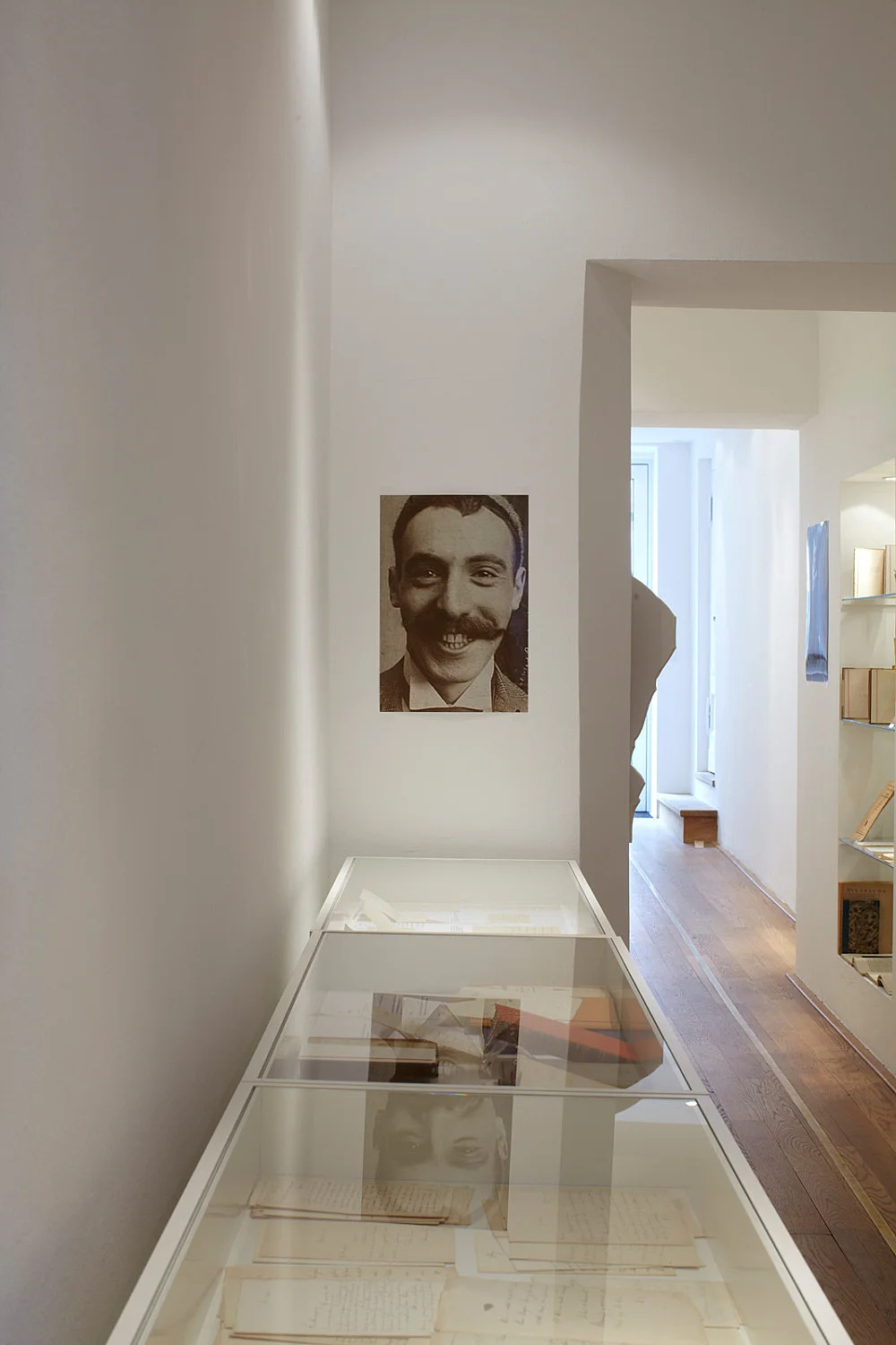 zusammengestellt von Henrik Olesen amp Daniel Buchholz — Bücher, Manuskripte und Briefe von Herman Bang 1857-1912 — Exhibitions — Galerie Buchholz — Image 00