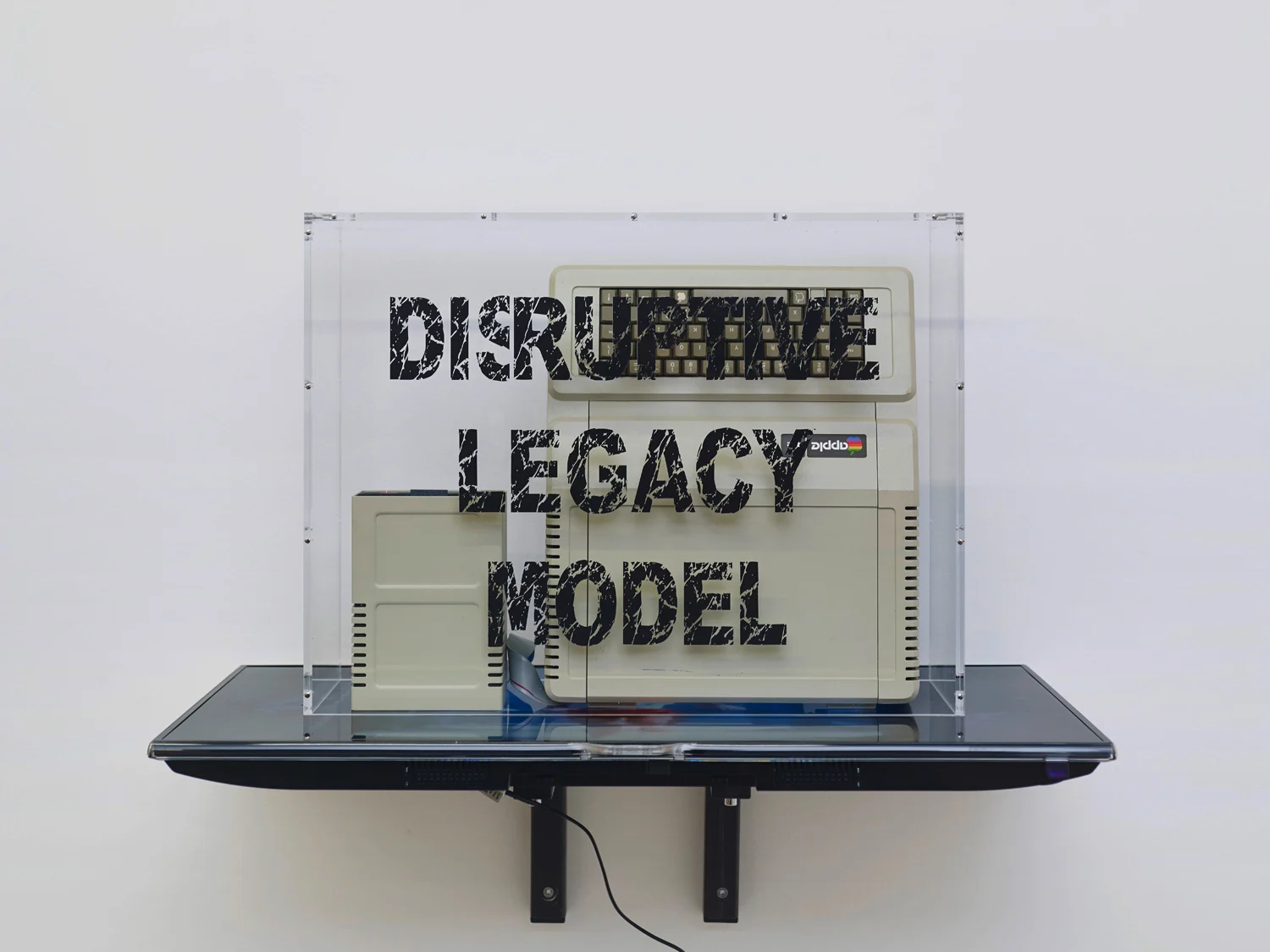 Disruptive Berlin — Simon Denny — Exhibitions — Galerie Buchholz — Image 06