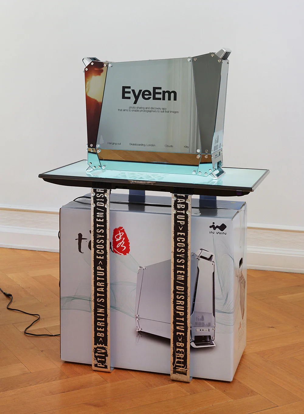 Disruptive Berlin — Simon Denny — Exhibitions — Galerie Buchholz — Image 09