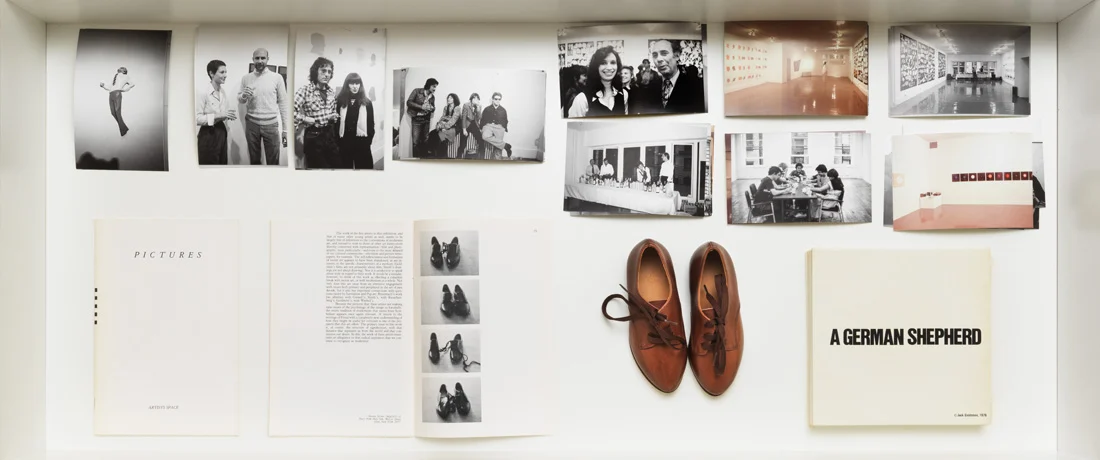 Pictures, Before and After An Exhibition for Douglas Crimp — Daniel Buren, Charles James, Antonio Lopez, Agnes Martin, Joseph Cornell, Robert Smithson, The Cockettes, Jack Smith,... — Exhibitions — Galerie Buchholz — Image 59
