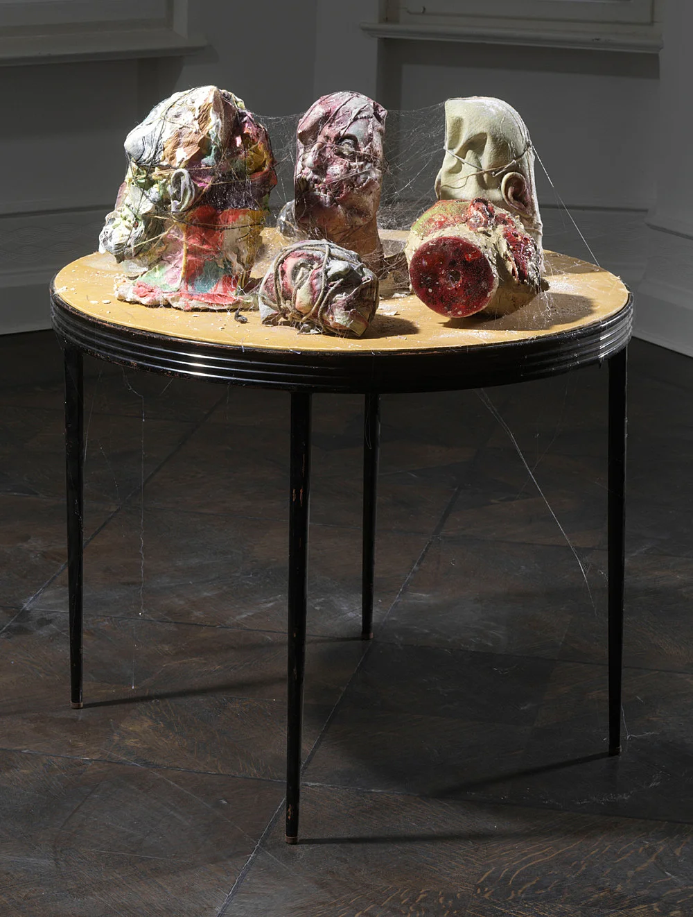 To the House of Shibusawa — Richard Hawkins — Exhibitions — Galerie Buchholz — Image 05