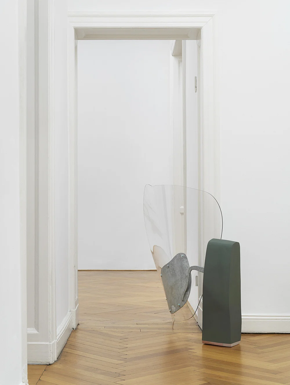 Vitrine Rafraîchirée — Nairy Baghramian — Exhibitions — Galerie Buchholz — Image 05