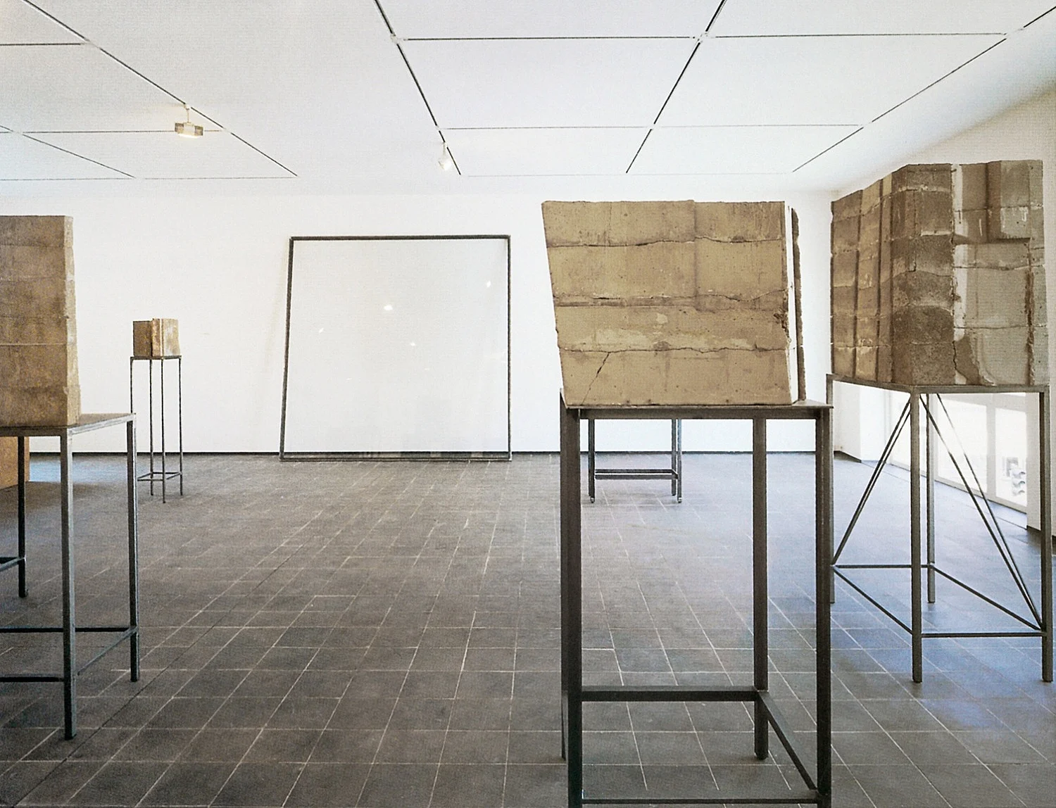 Außenprojekte — Isa Genzken — Exhibitions — Galerie Buchholz — Image 33