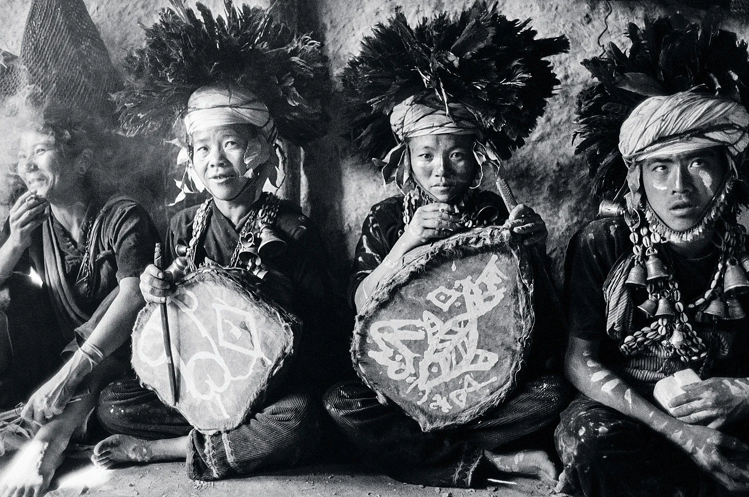 Singers of Ten Thousand Lines — Michael Oppitz — Exhibitions — Galerie Buchholz — Image 34