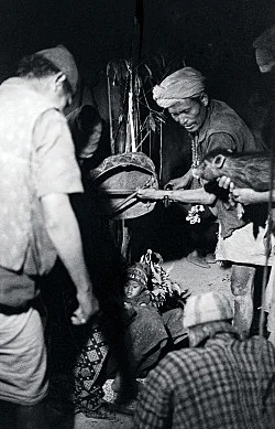 Singers of Ten Thousand Lines — Michael Oppitz — Exhibitions — Galerie Buchholz — Image 91