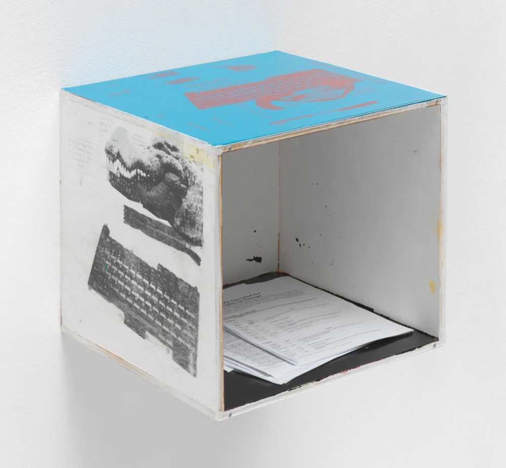 Food chain incl. prehistoric animals — Henrik Olesen — Exhibitions — Galerie Buchholz — Image 00